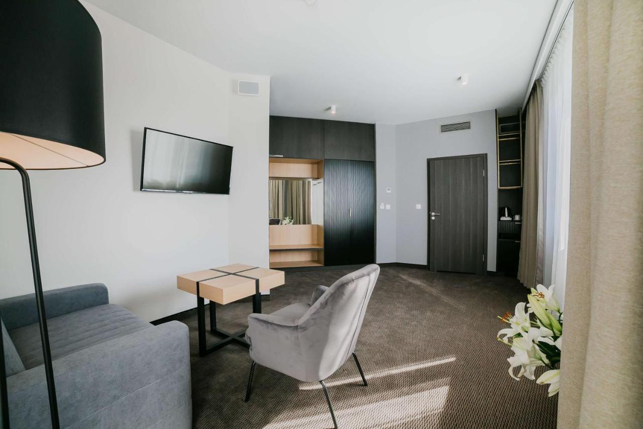 B&B Hotel Warsaw East Dış mekan fotoğraf